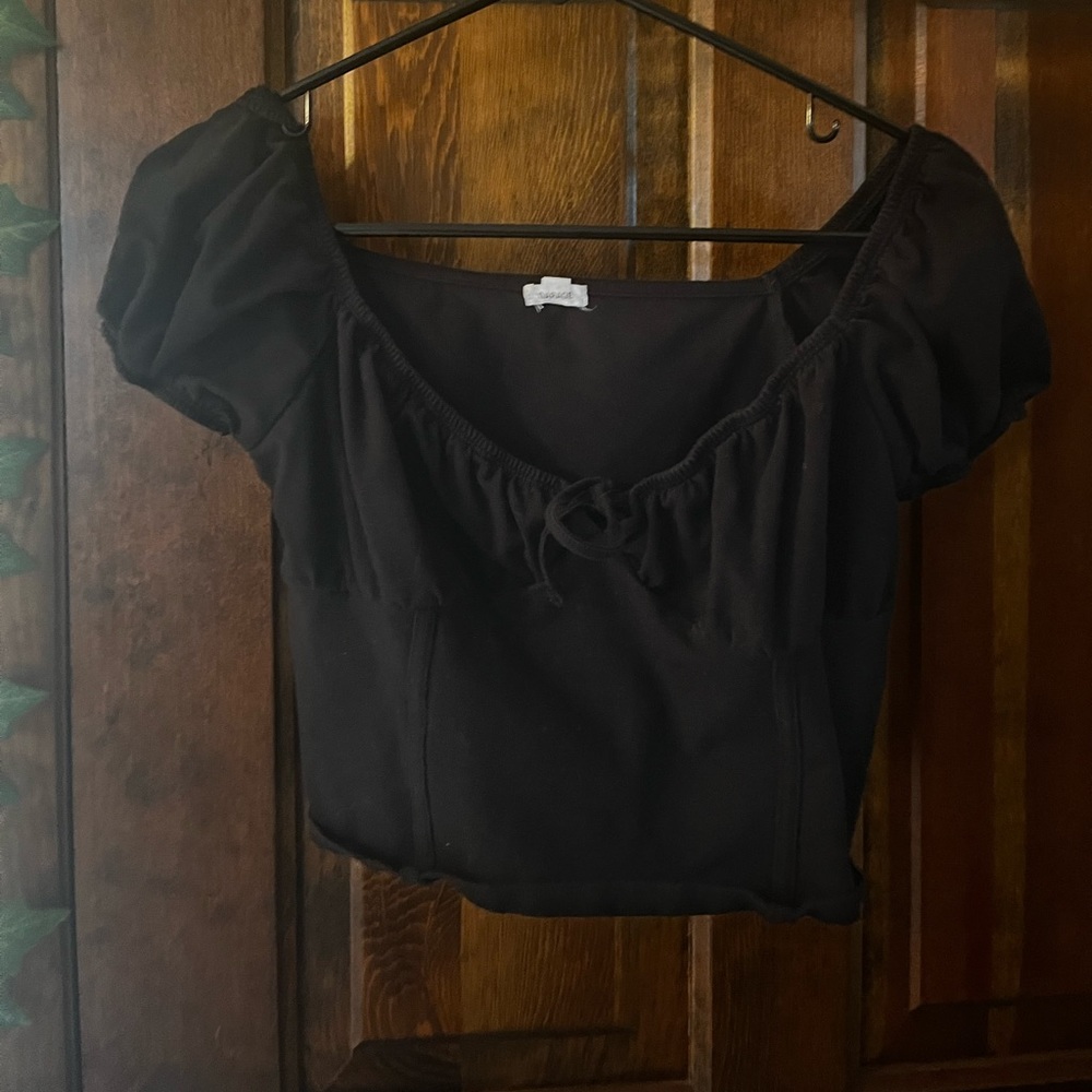 garage black crop top size m